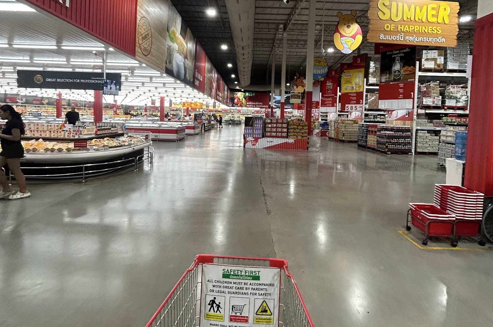 Makro and wholesale options