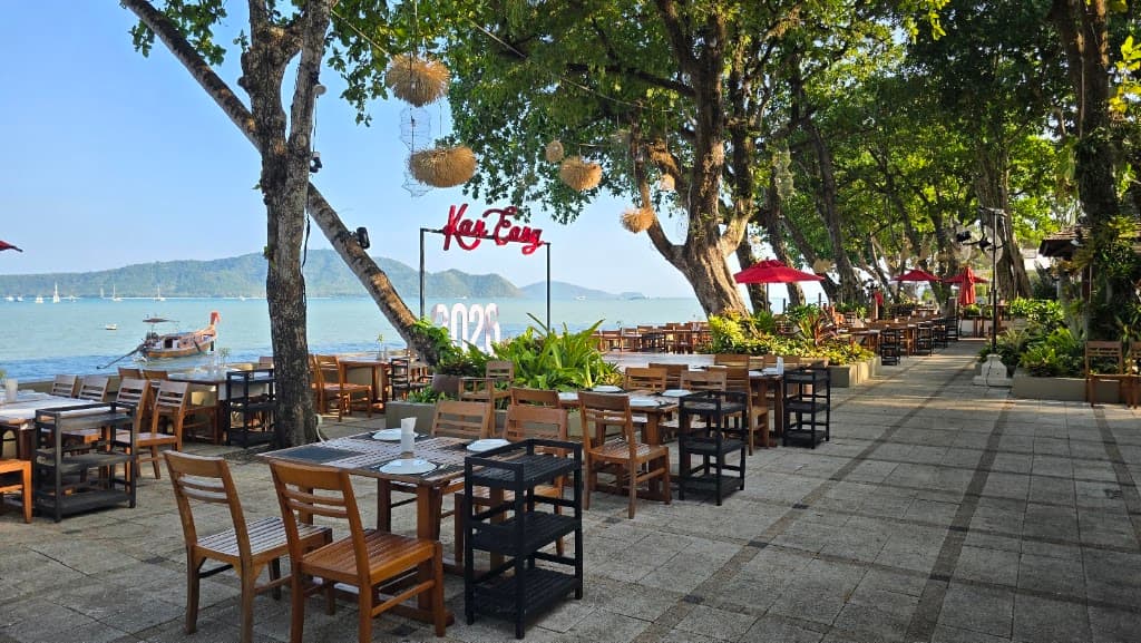 Kan Eang @ 89 waterfront at Chalong Pier