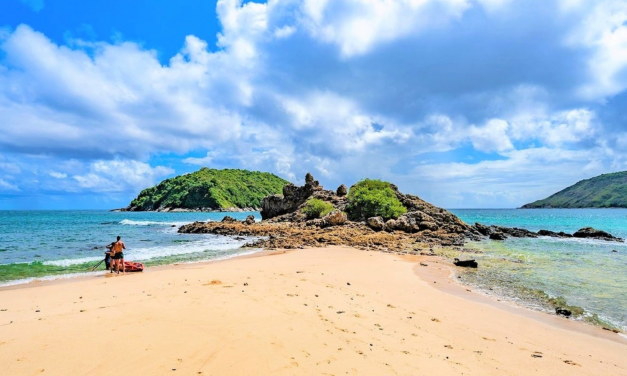 Phuket Expat Guide (2025): Live, Work & Thrive on the Island